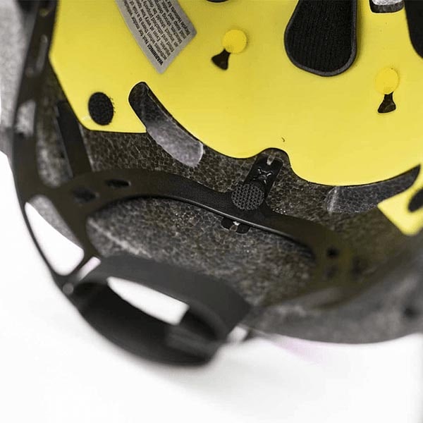 Casco Nutcase street sun day solid gloss mips-8-min